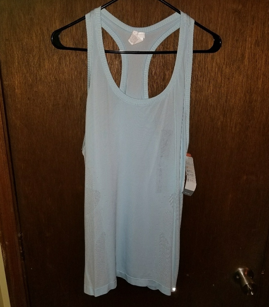 Dri fit razor back shirt